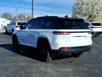 2022 Jeep Grand Cherokee Altitude