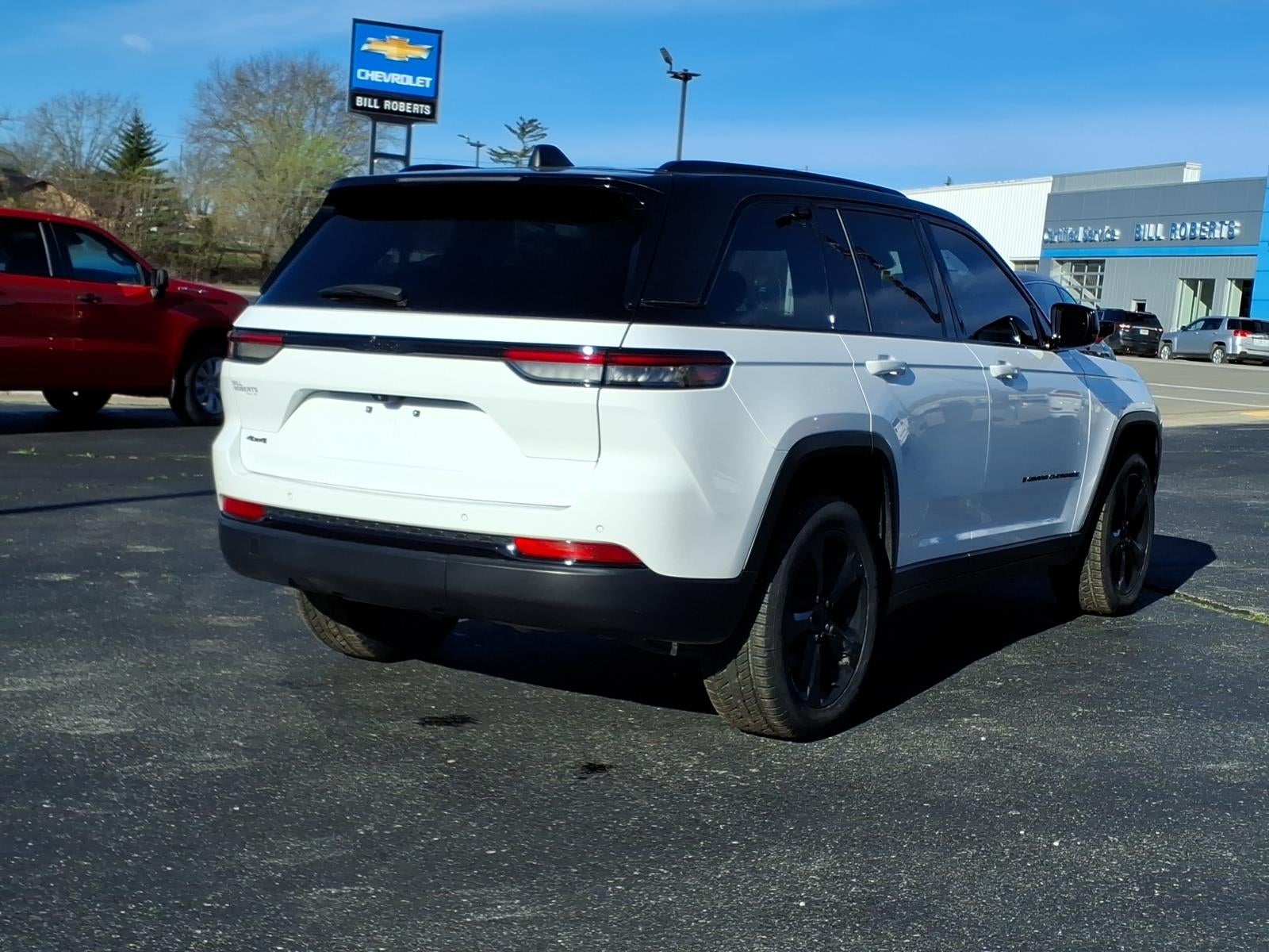 2022 Jeep Grand Cherokee Altitude