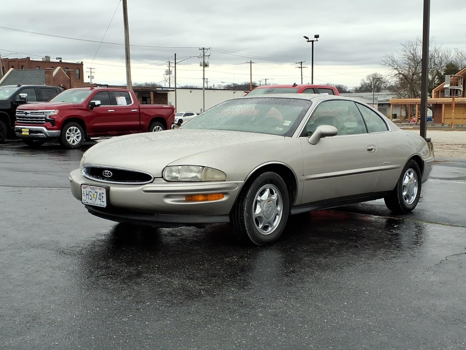 1998 Buick Riviera Base