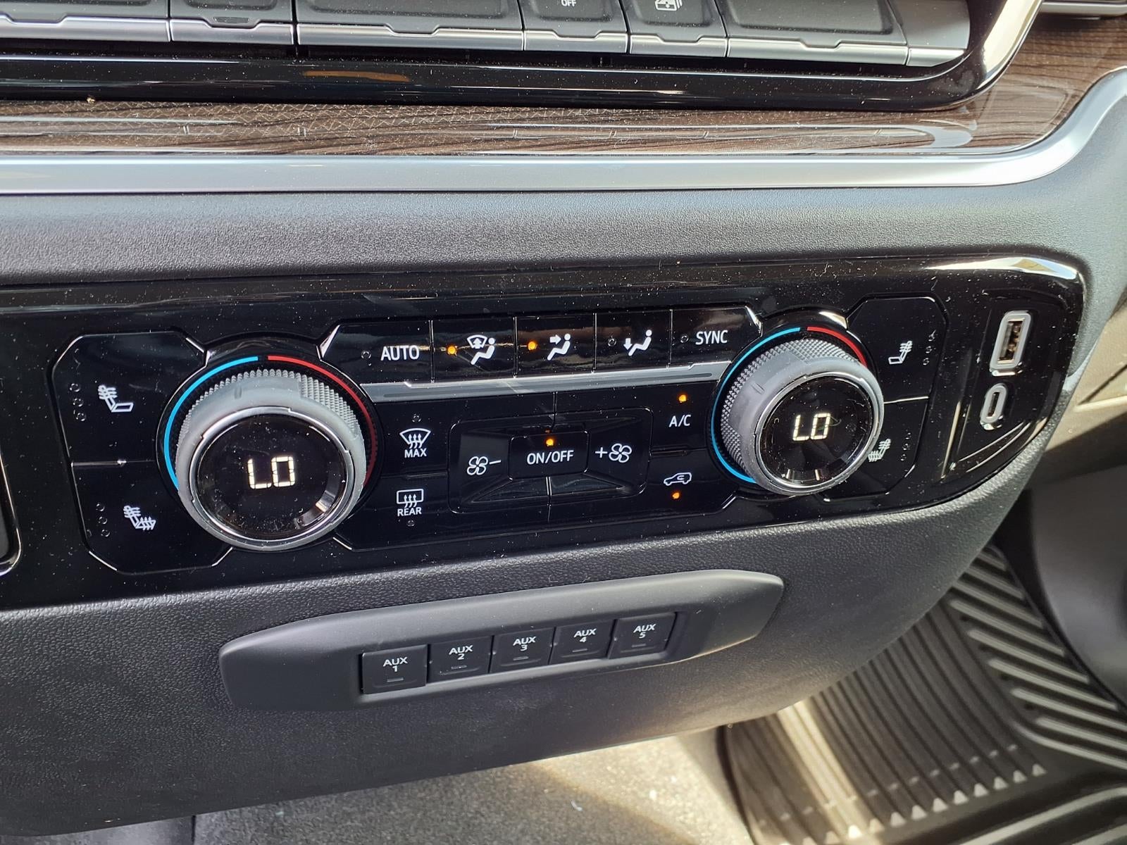 2026 Chevrolet Silverado 3500 HD Chassis Cab LT