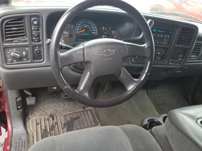 2004 Chevrolet Silverado 1500 LS