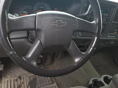 2004 Chevrolet Silverado 1500 LS