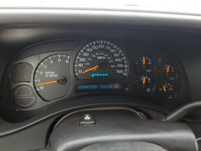 2004 Chevrolet Silverado 1500 LS