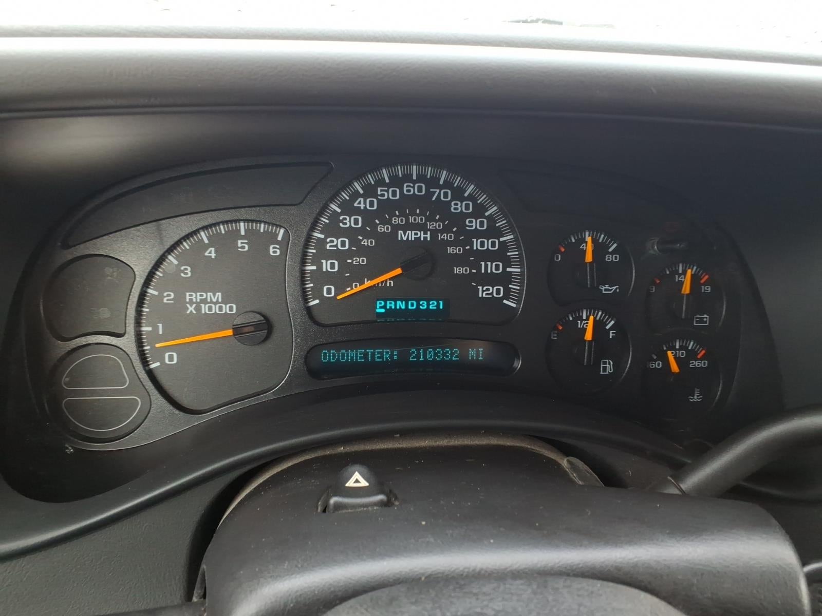 2004 Chevrolet Silverado 1500 LS