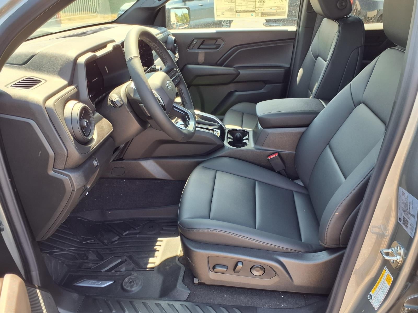 2026 Chevrolet Colorado Trail Boss - Photo 15