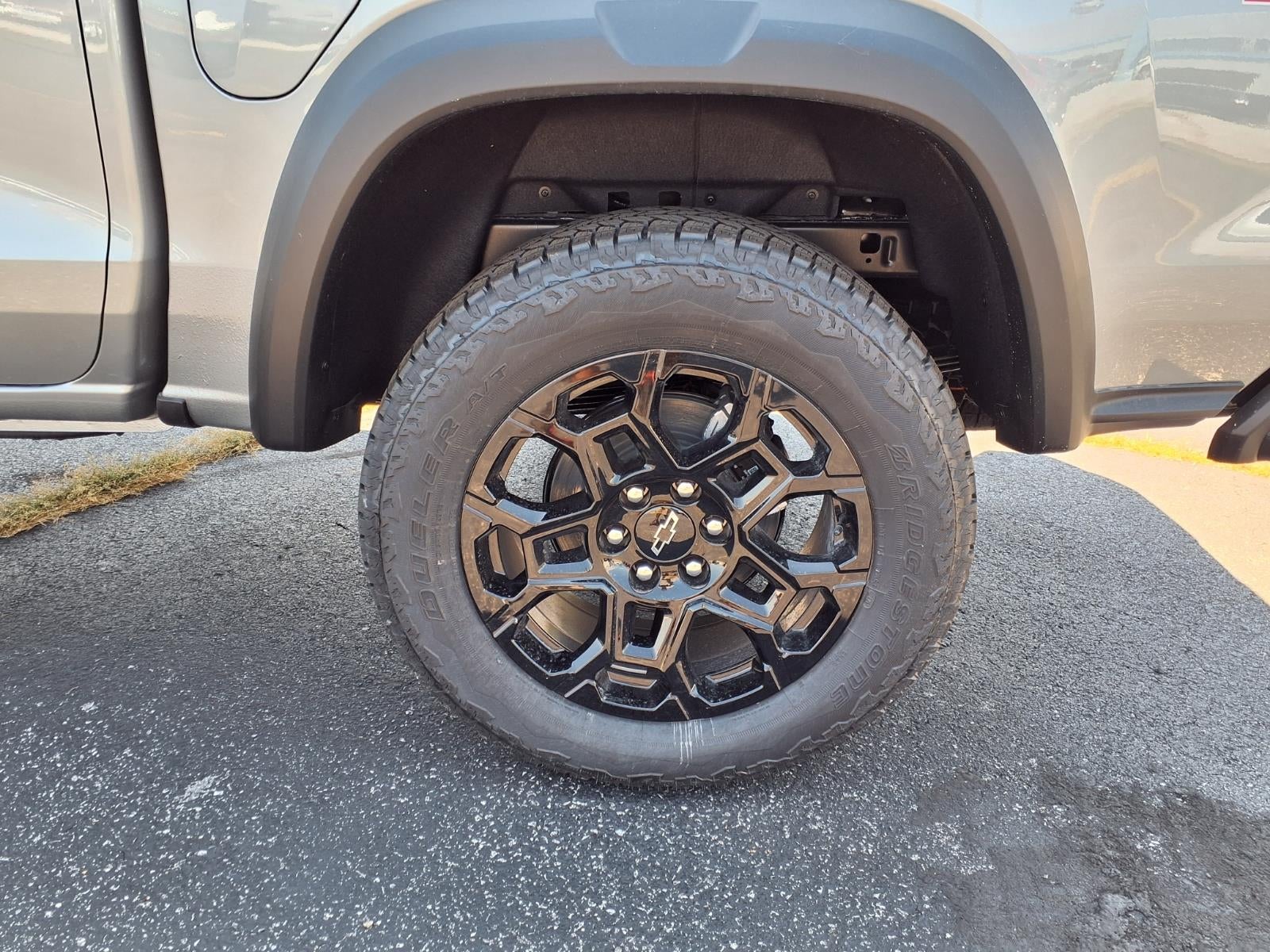 2026 Chevrolet Colorado Trail Boss - Photo 18