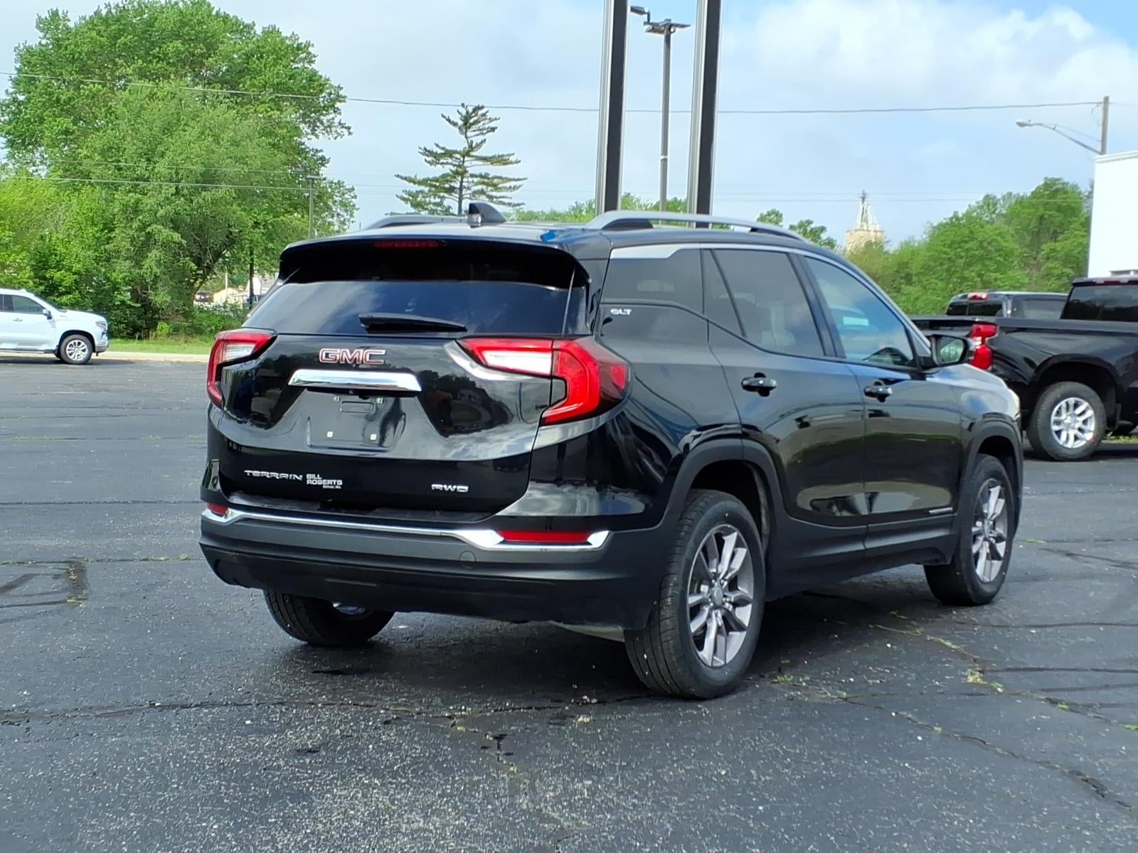 2023 GMC Terrain SLT