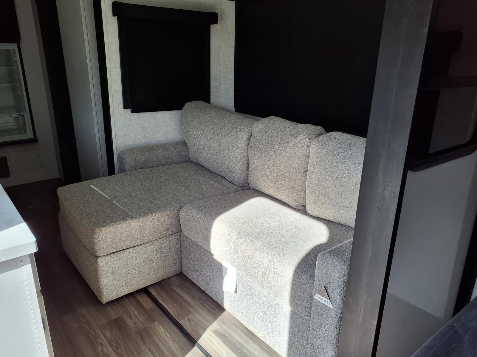 2024 OPEN RANGE RANGE LIGH Base