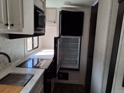 2024 OPEN RANGE RANGE LIGH Base