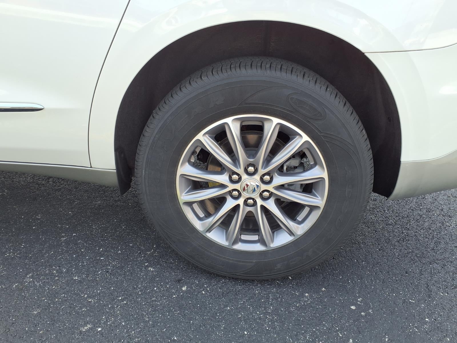 2024 Buick Enclave Essence