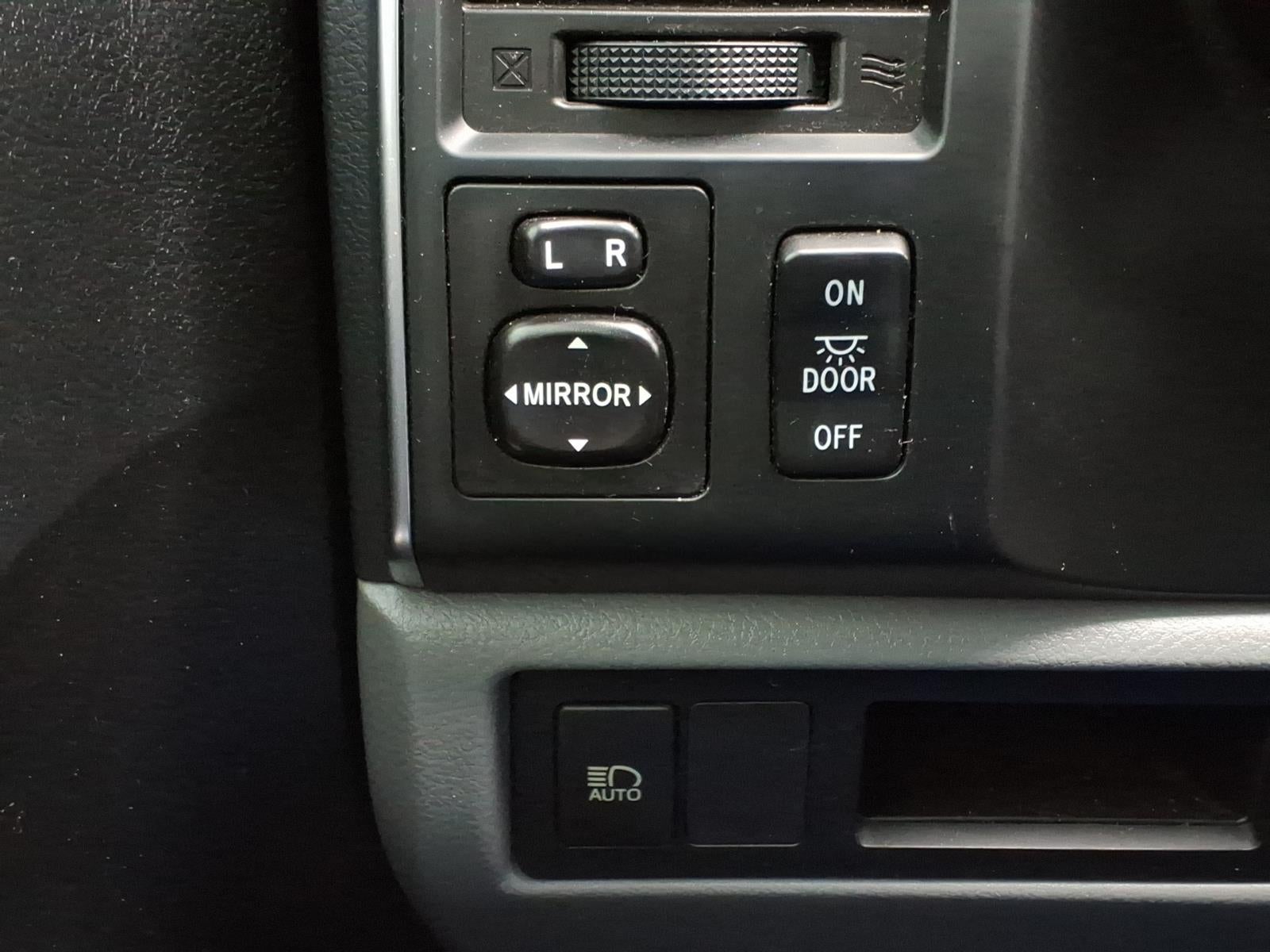 2019 Toyota Sequoia SR5